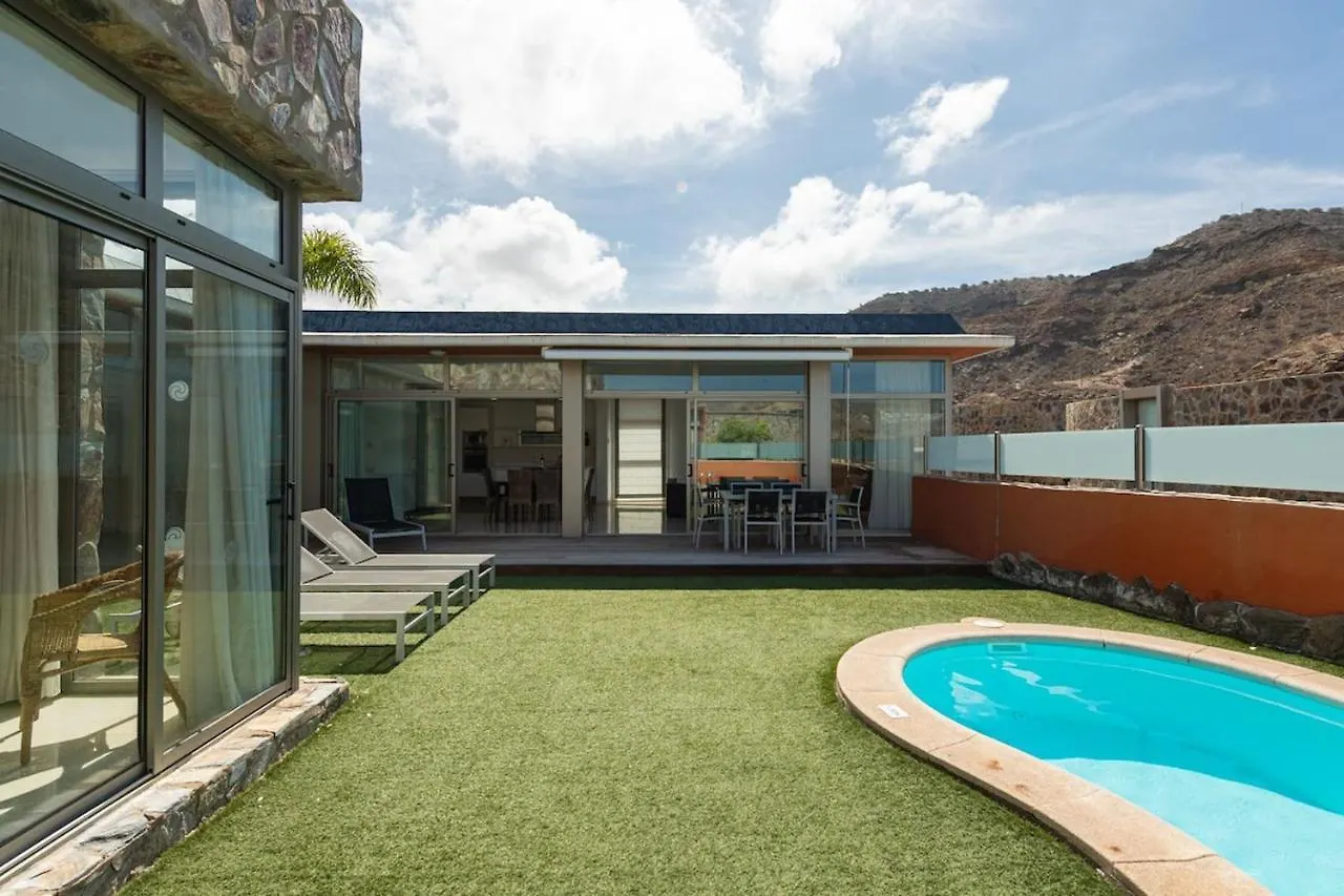 Tauro Villas Deluxe La Playa de Tauro