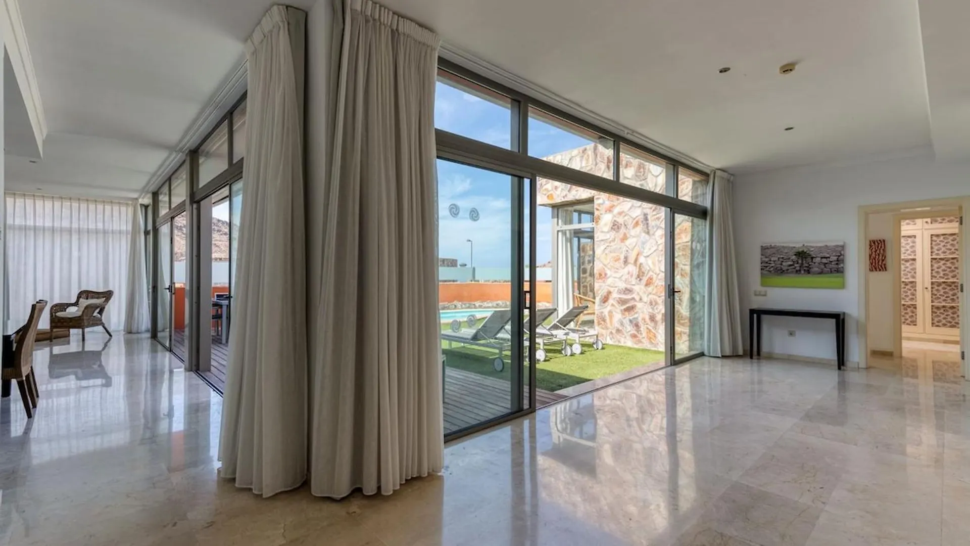 Tauro Villas Deluxe La Playa de Tauro