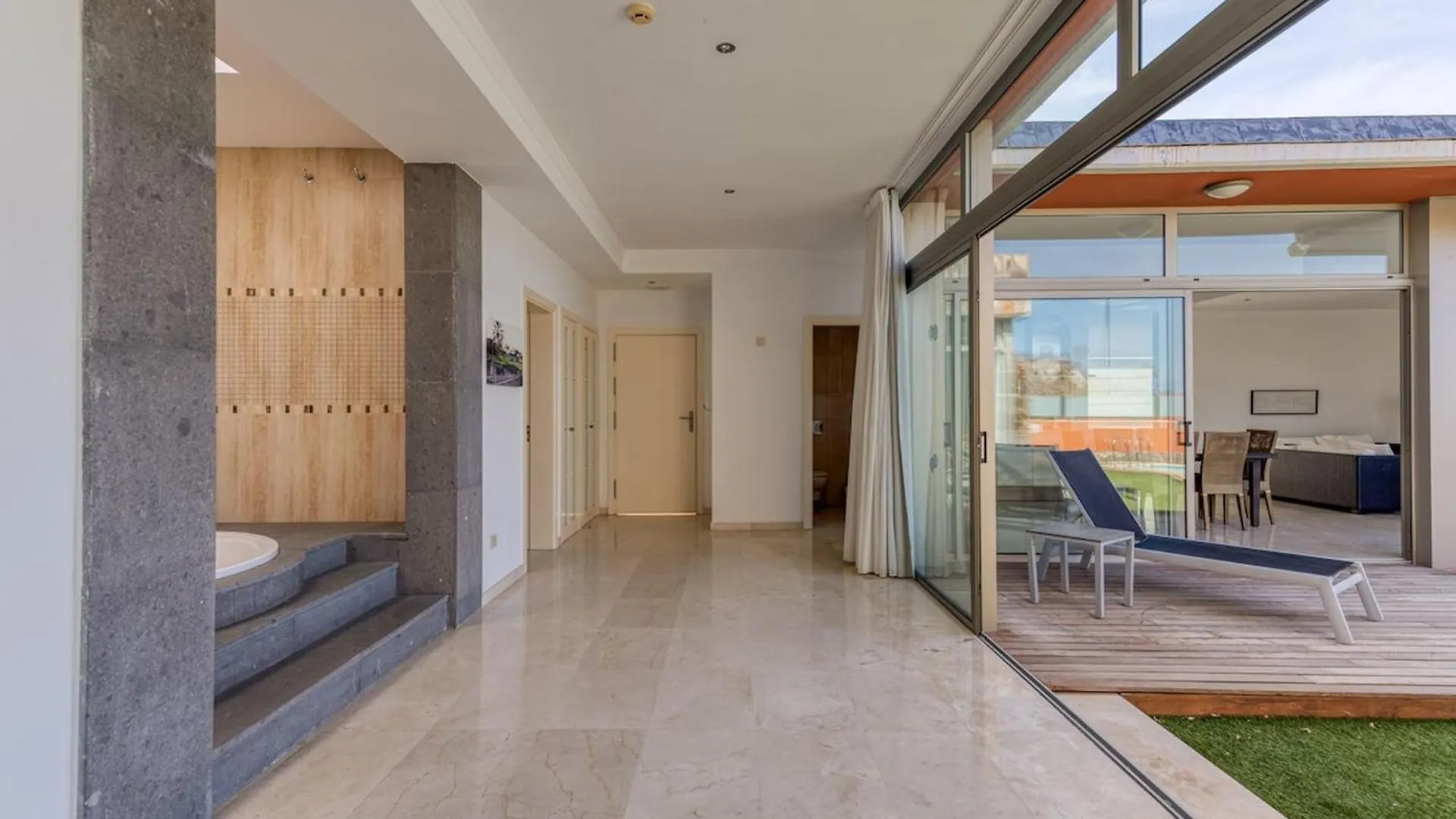 Tauro Villas Deluxe La Playa de Tauro